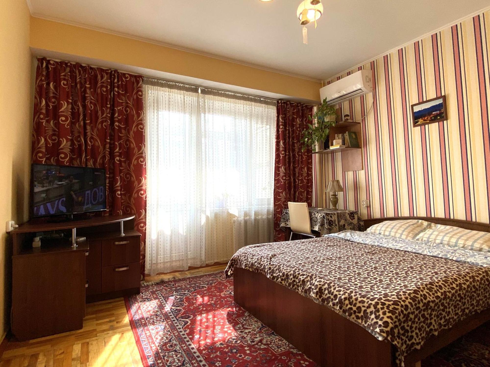 "Арбат" Центр Квартира- Apartment "Arbat" อัลมาตี ภายนอก รูปภาพ